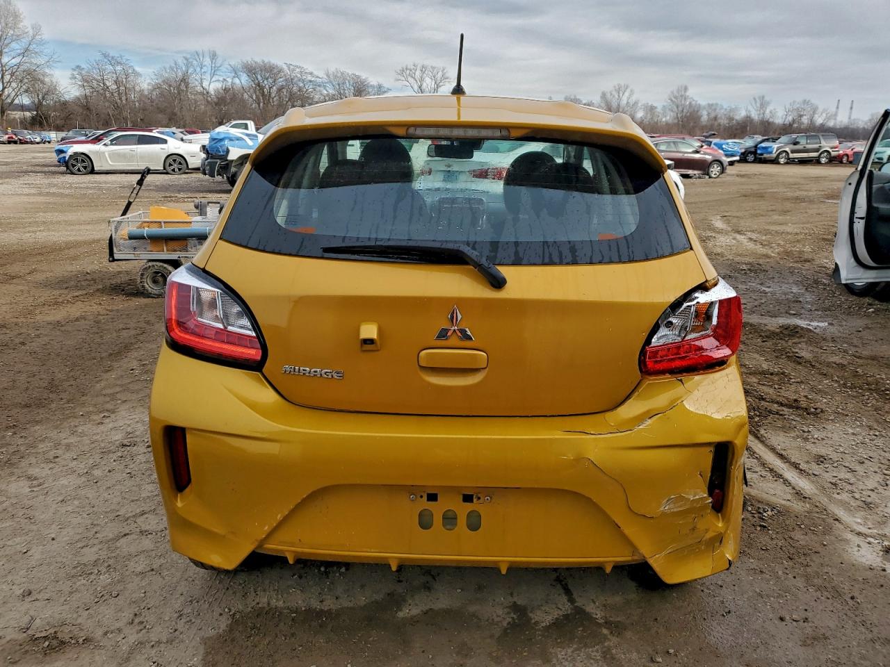 2024 MITSUBISHI MIRAGE ES photo 6