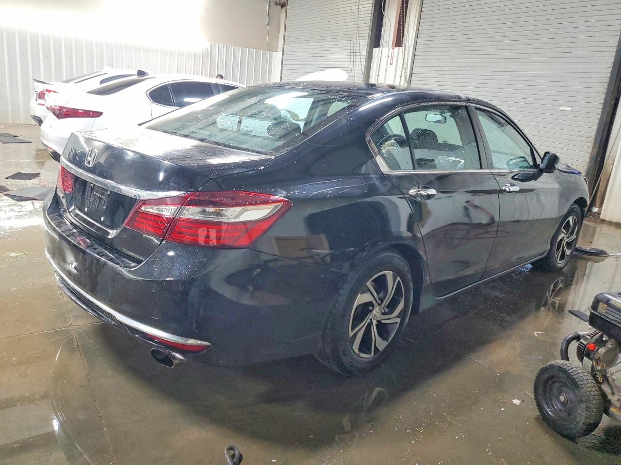 2016 HONDA ACCORD LX photo 3