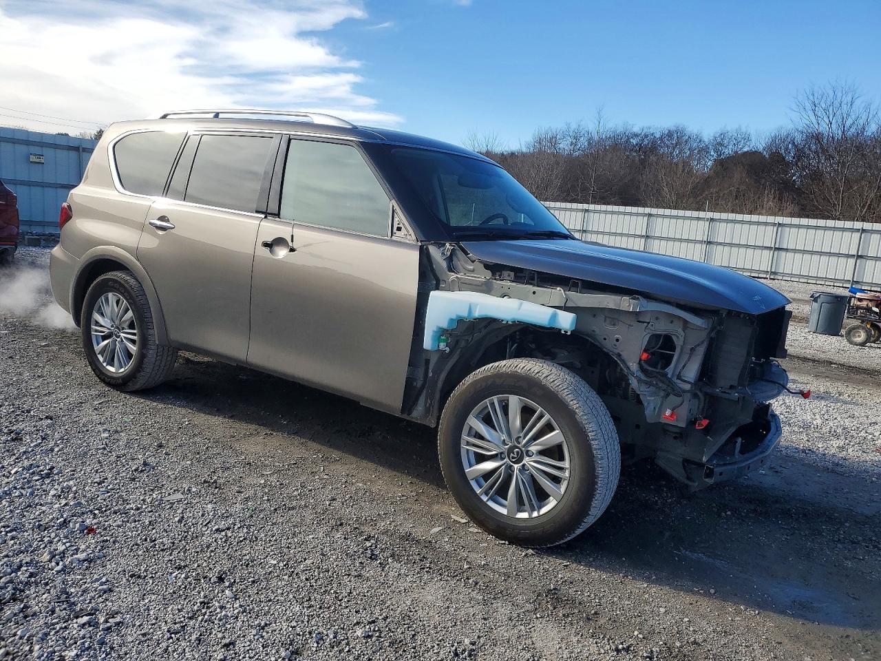 2018 INFINITI QX80 BASE photo 4