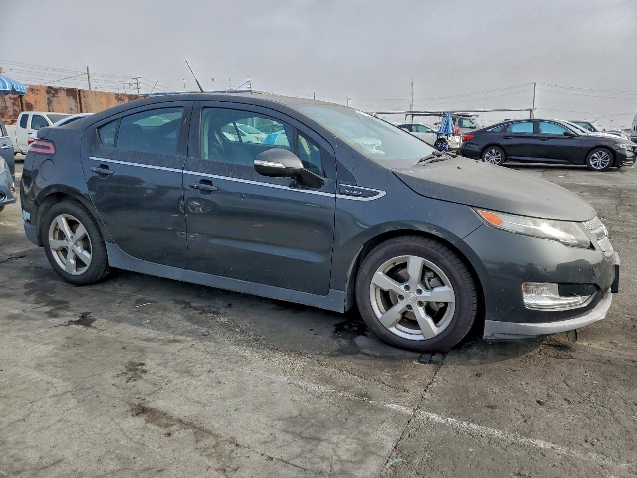 2014 CHEVROLET VOLT photo 4