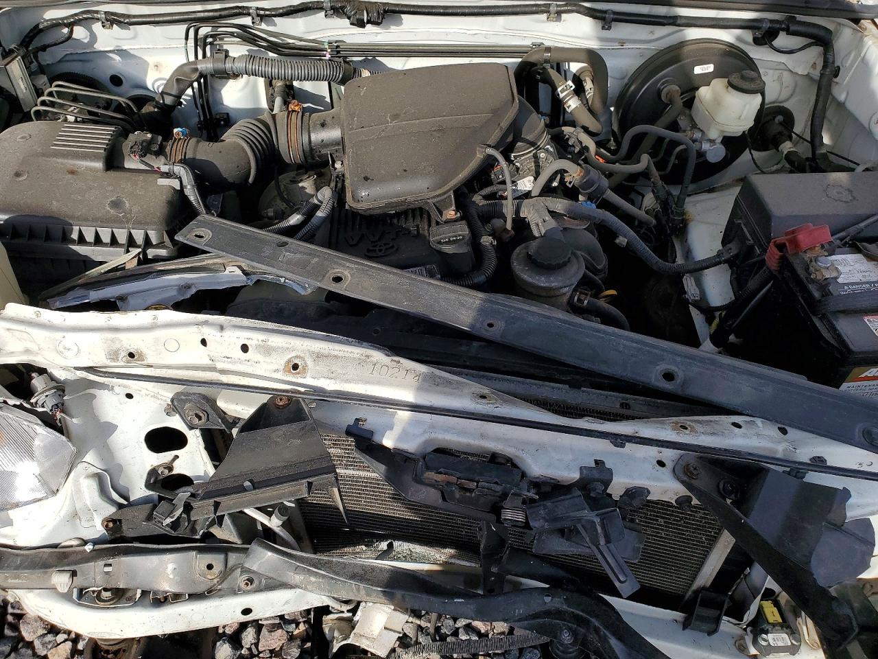 2013 TOYOTA TACOMA photo 11