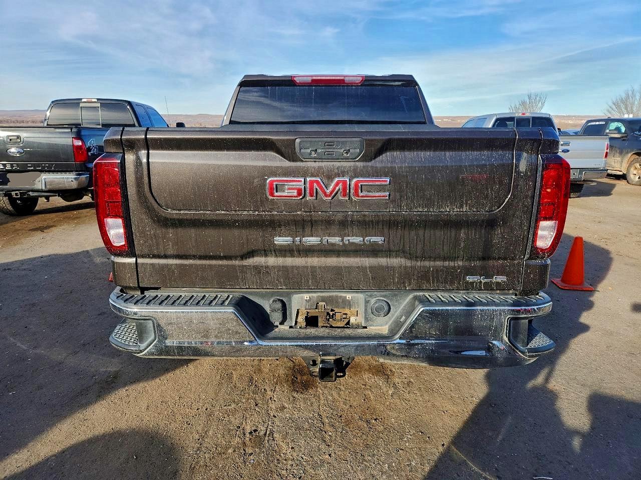 2021 GMC SIERRA K1500 SLE photo 6