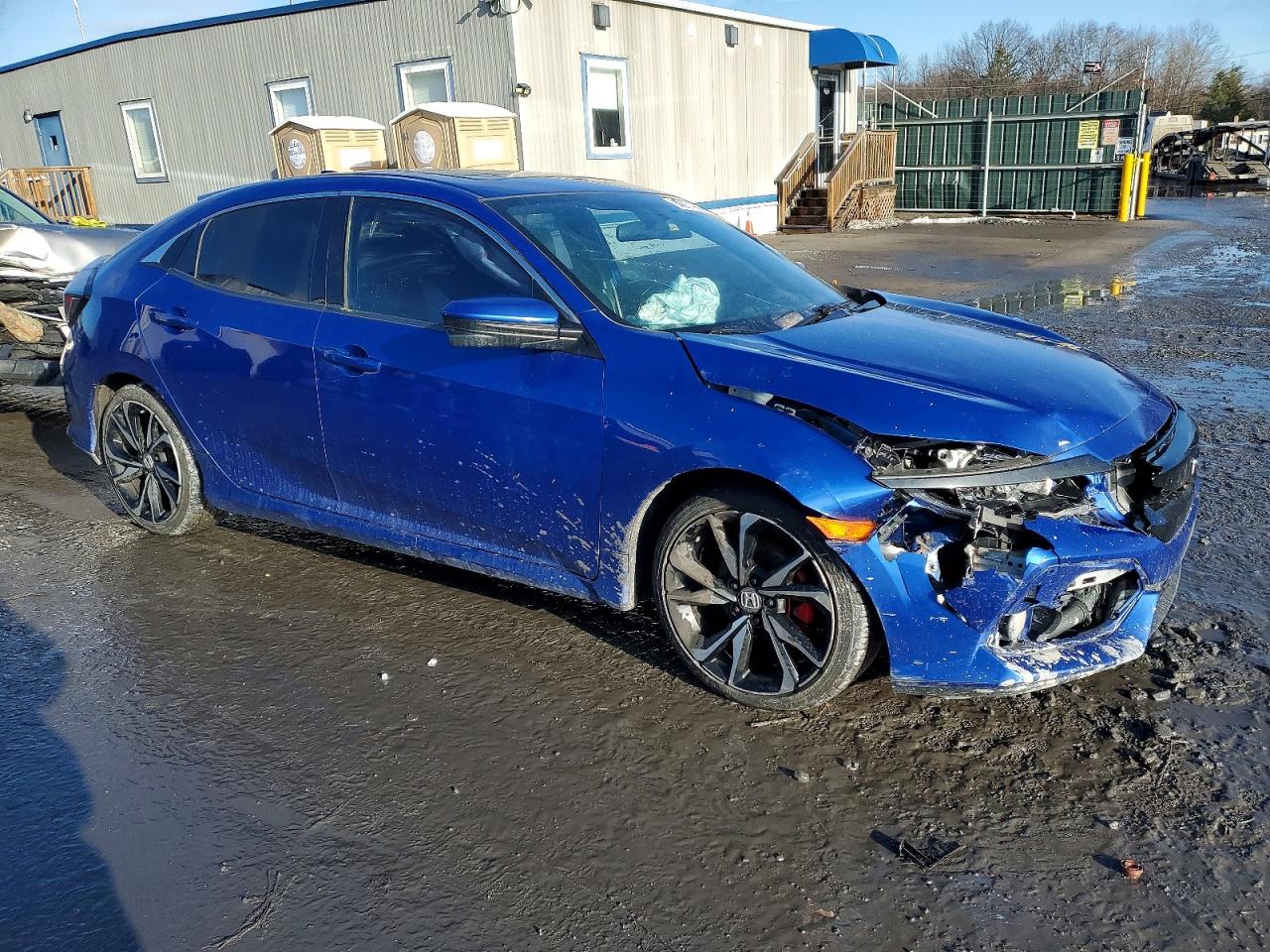 2017 HONDA CIVIC EX photo 4