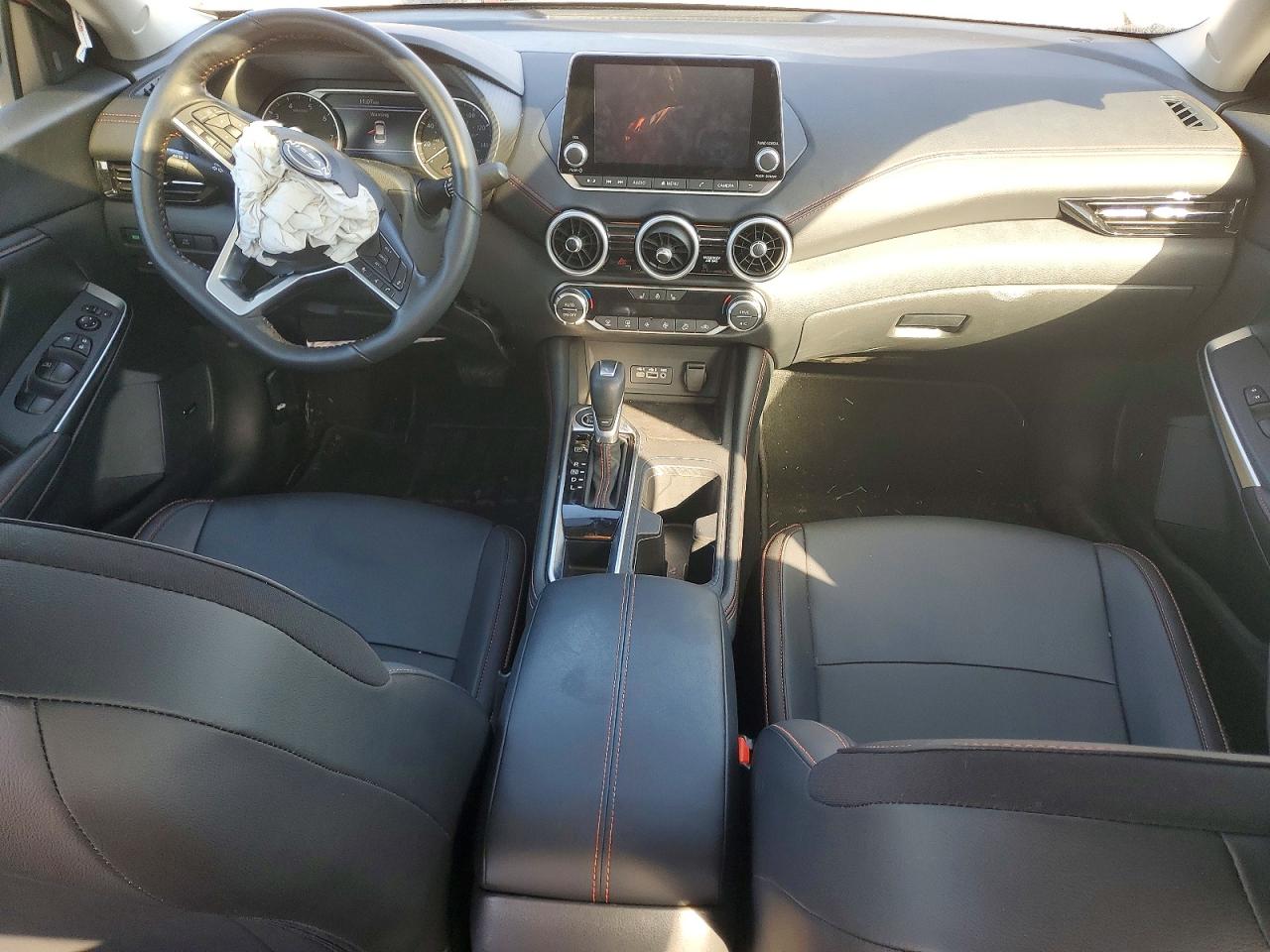 2024 NISSAN SENTRA SR photo 8