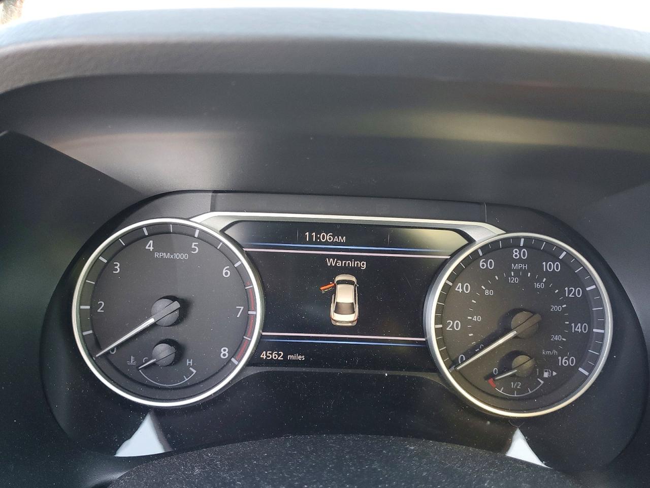 2024 NISSAN SENTRA SR photo 9