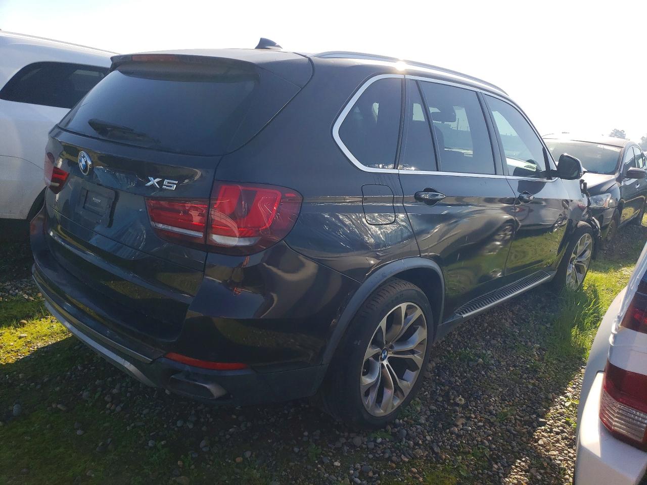 2016 BMW X5 XDRIVE50I photo 3