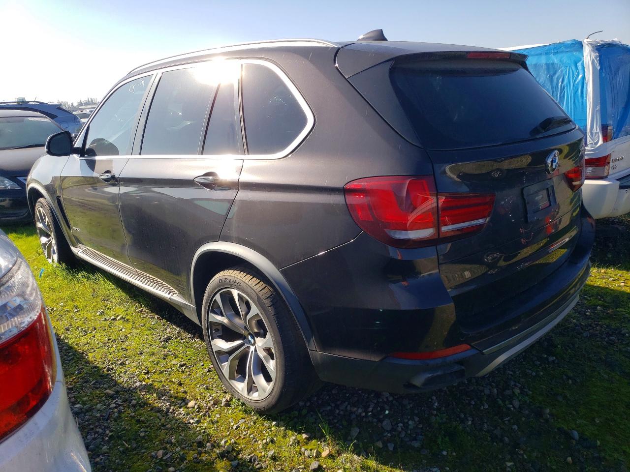 2016 BMW X5 XDRIVE50I photo 2