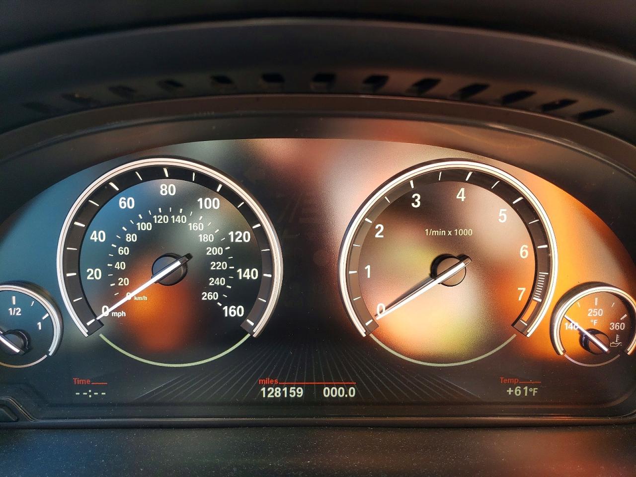 2016 BMW X5 XDRIVE50I photo 9