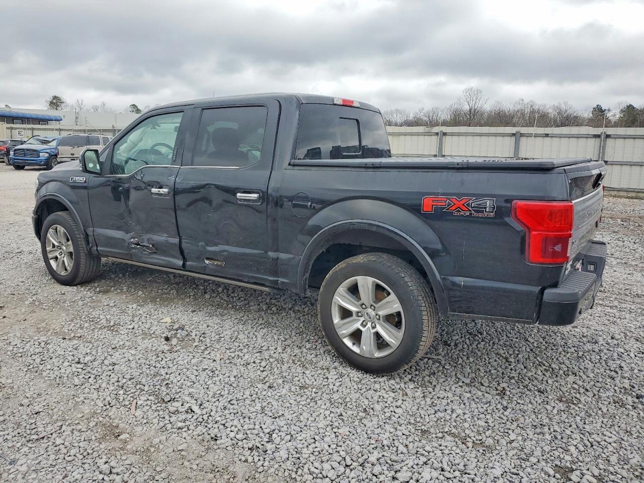 2018 FORD F150 SUPERCREW photo 2