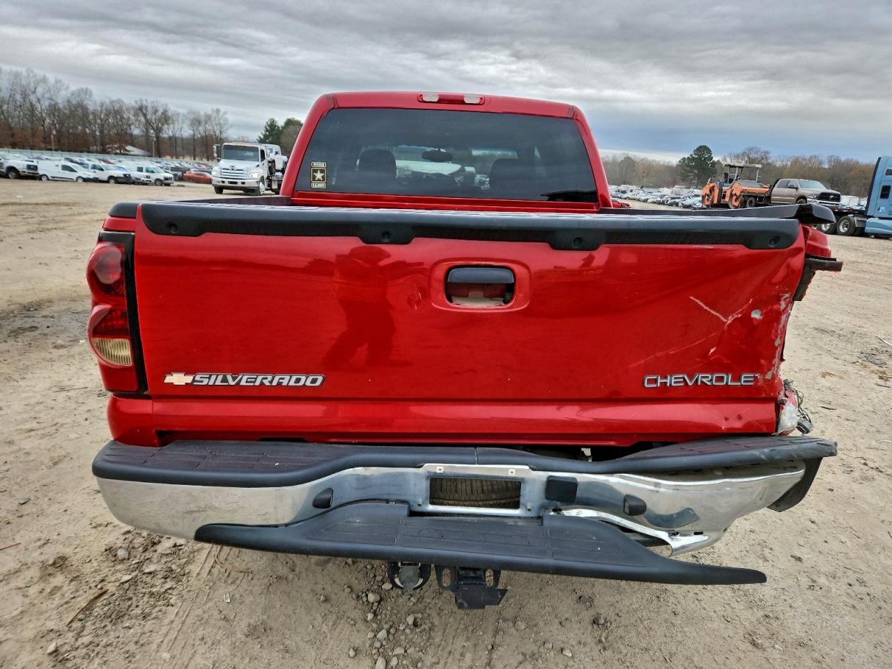 2005 CHEVROLET SILVERADO C1500 photo 6