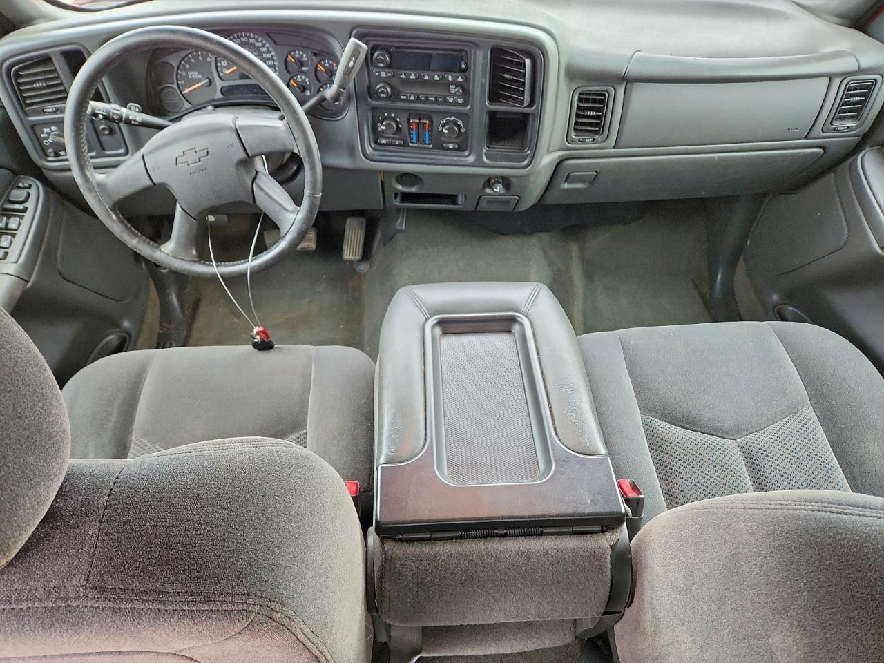 2005 CHEVROLET SILVERADO C1500 photo 8