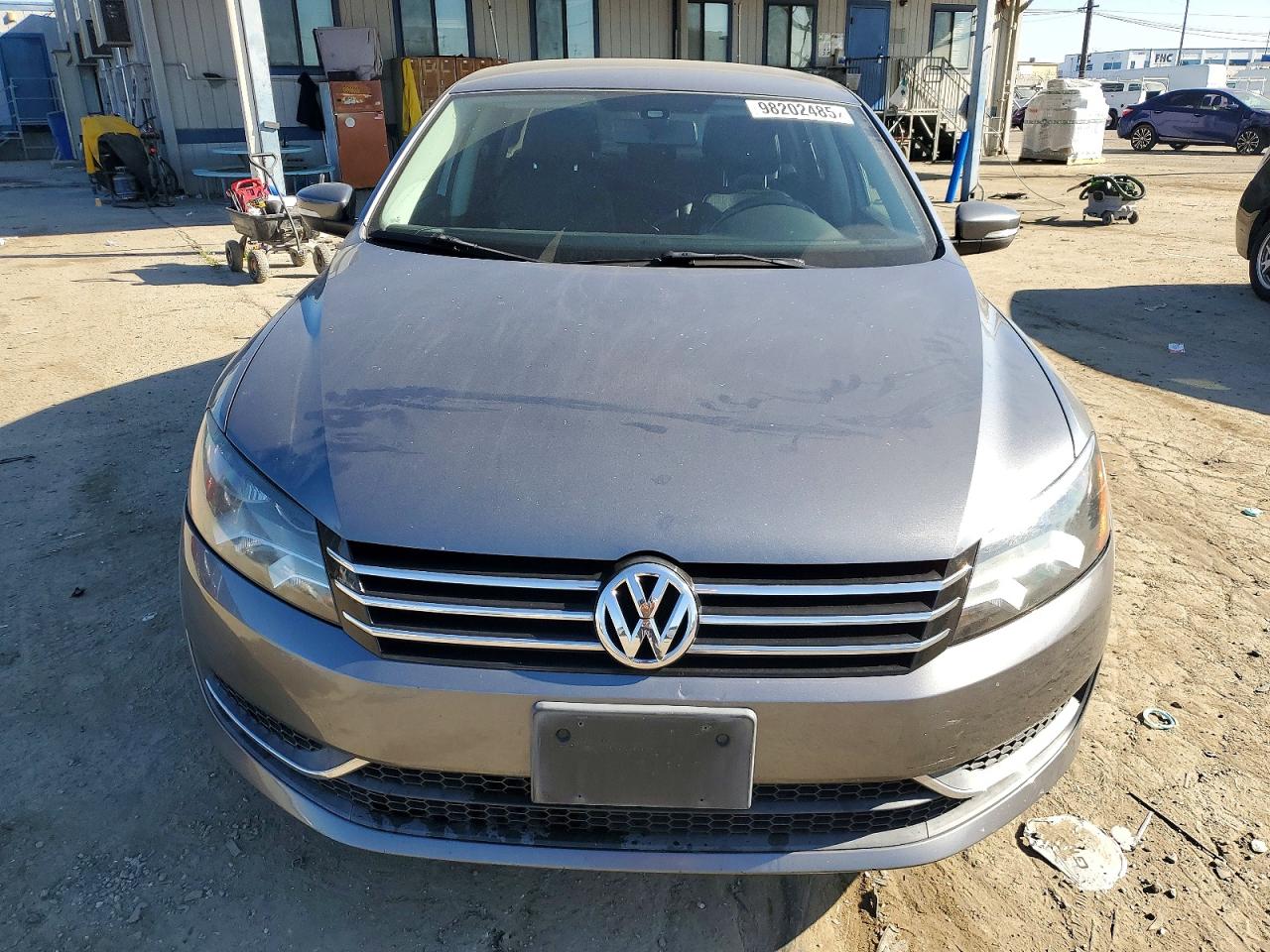 2014 VOLKSWAGEN PASSAT S photo 5