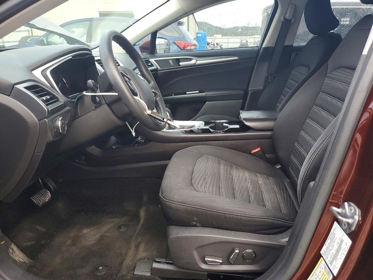 2016 FORD FUSION SE photo 7