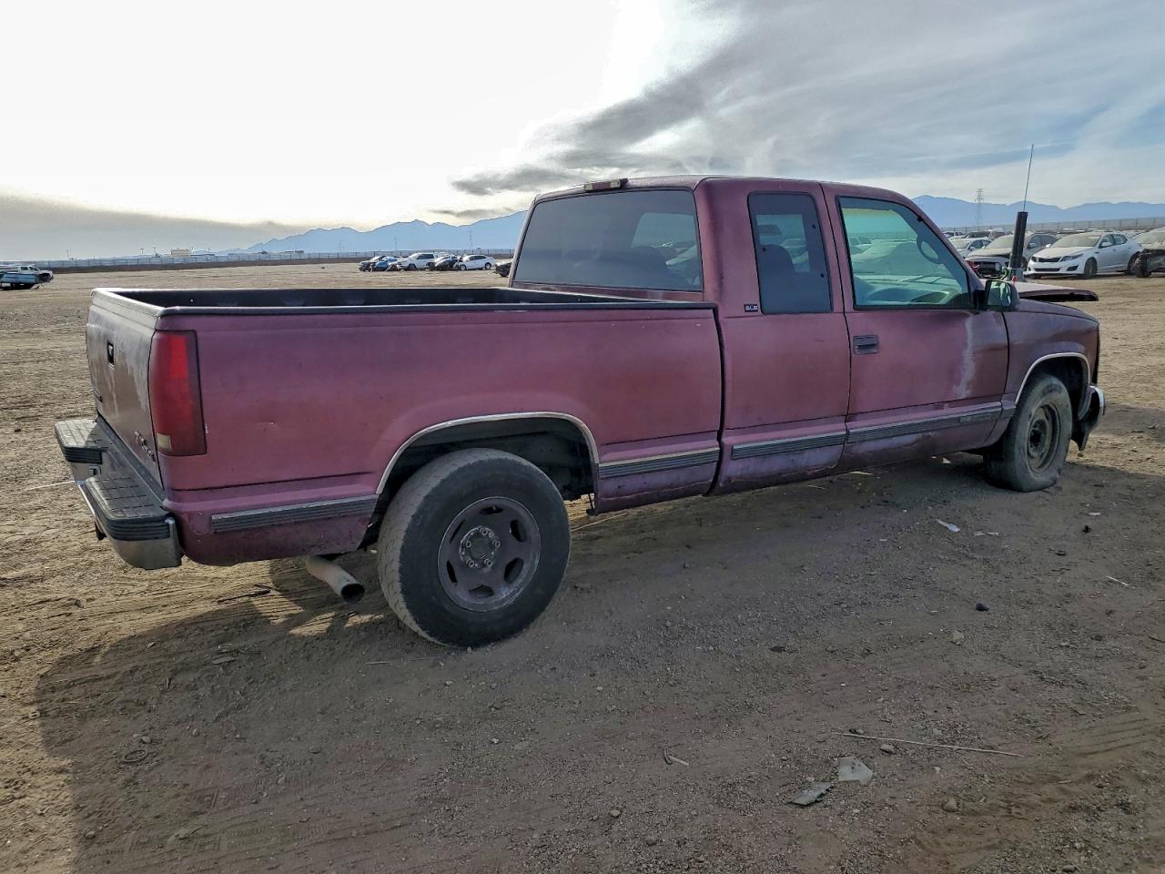 1996 GMC SIERRA C1500 photo 3
