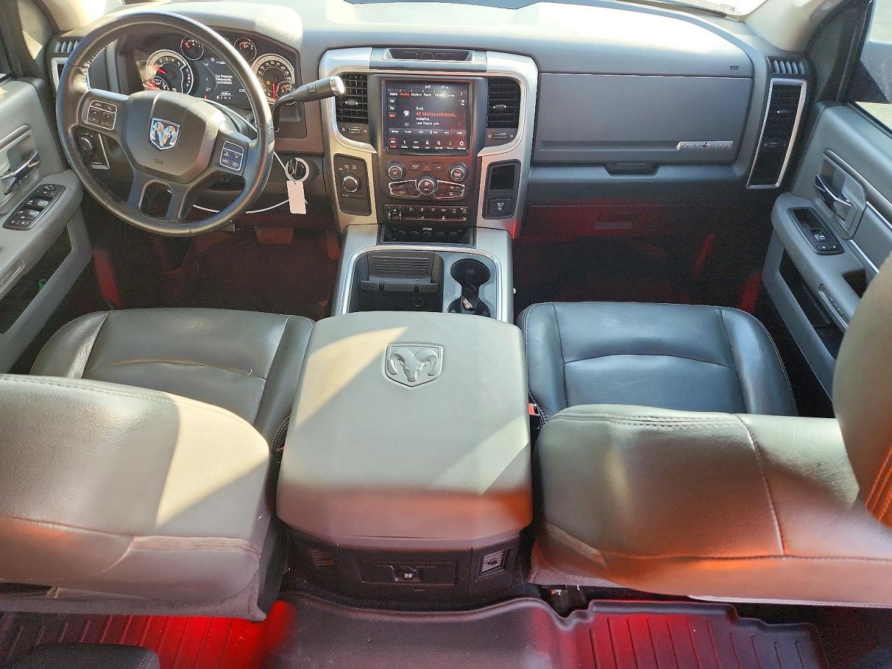 2018 RAM 2500 SLT photo 15