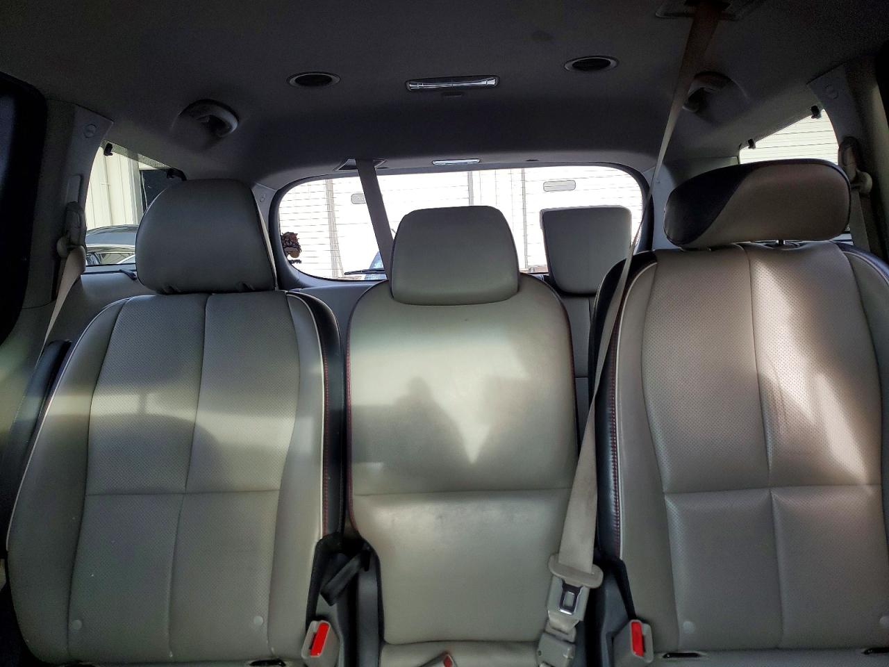 2018 KIA SEDONA EX photo 10