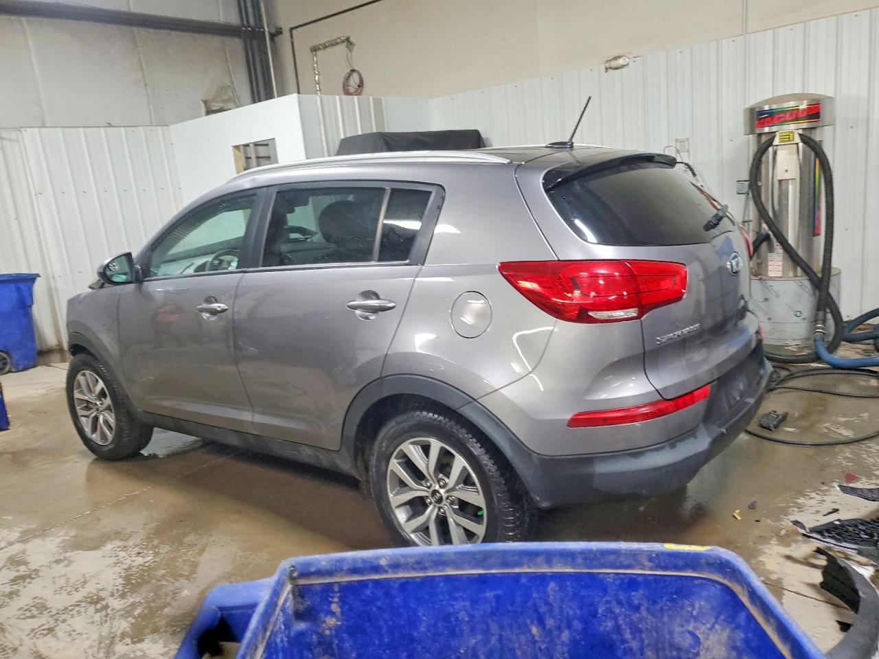 2016 KIA SPORTAGE LX photo 2