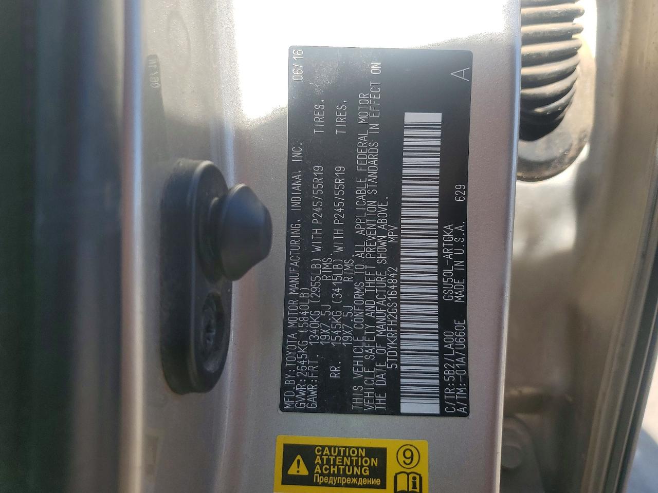 2016 TOYOTA HIGHLANDER LIMITED photo 13