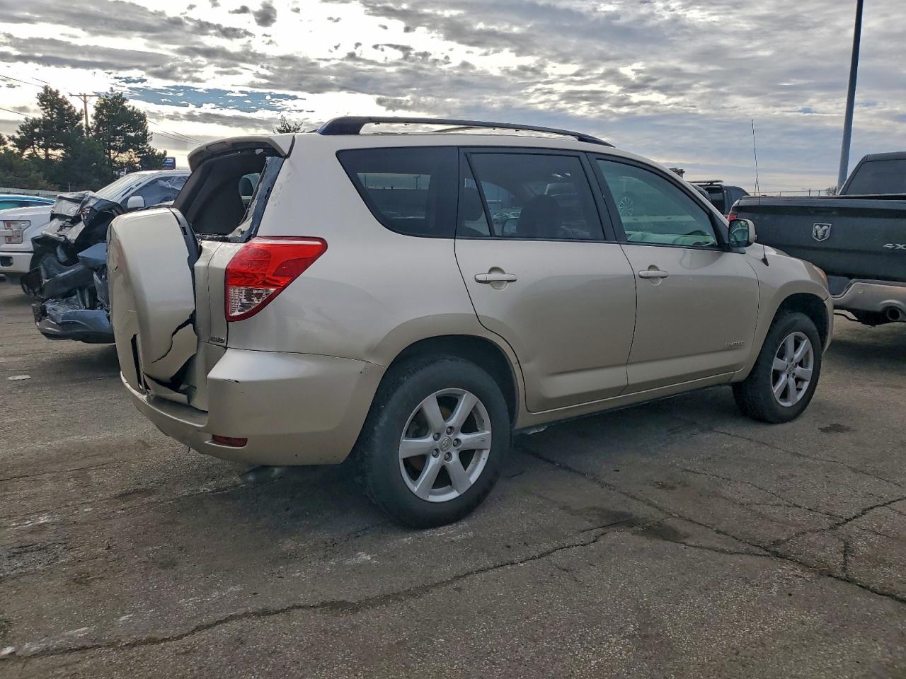 2007 TOYOTA RAV4 LIMITED photo 3