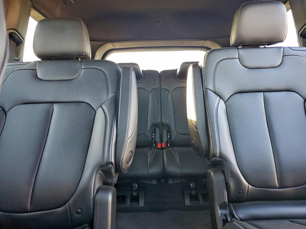 2024 JEEP GRAND CHEROKEE L LIMITED photo 19