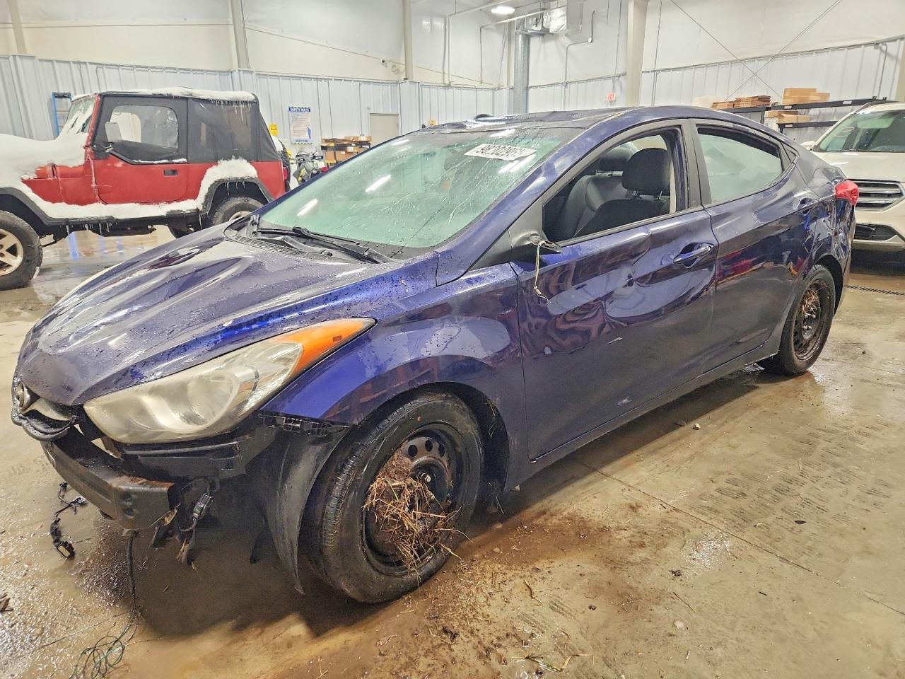 2013 HYUNDAI ELANTRA