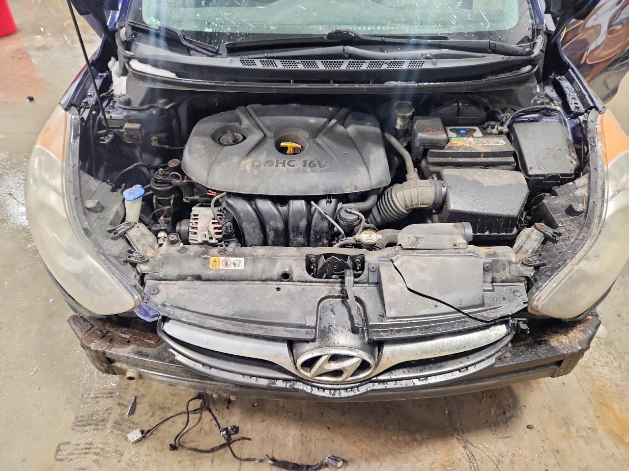 2013 HYUNDAI ELANTRA GLS photo 11