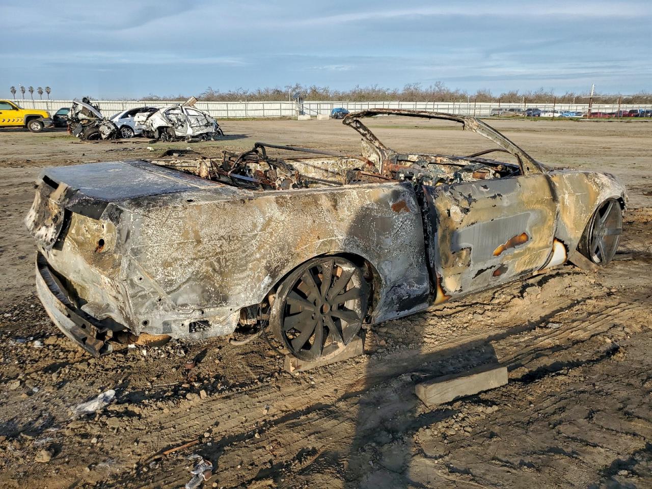 2014 FORD MUSTANG photo 3