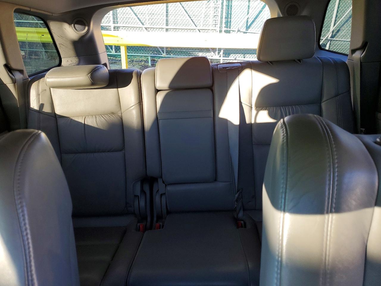 2011 JEEP GRAND CHEROKEE LAREDO photo 19