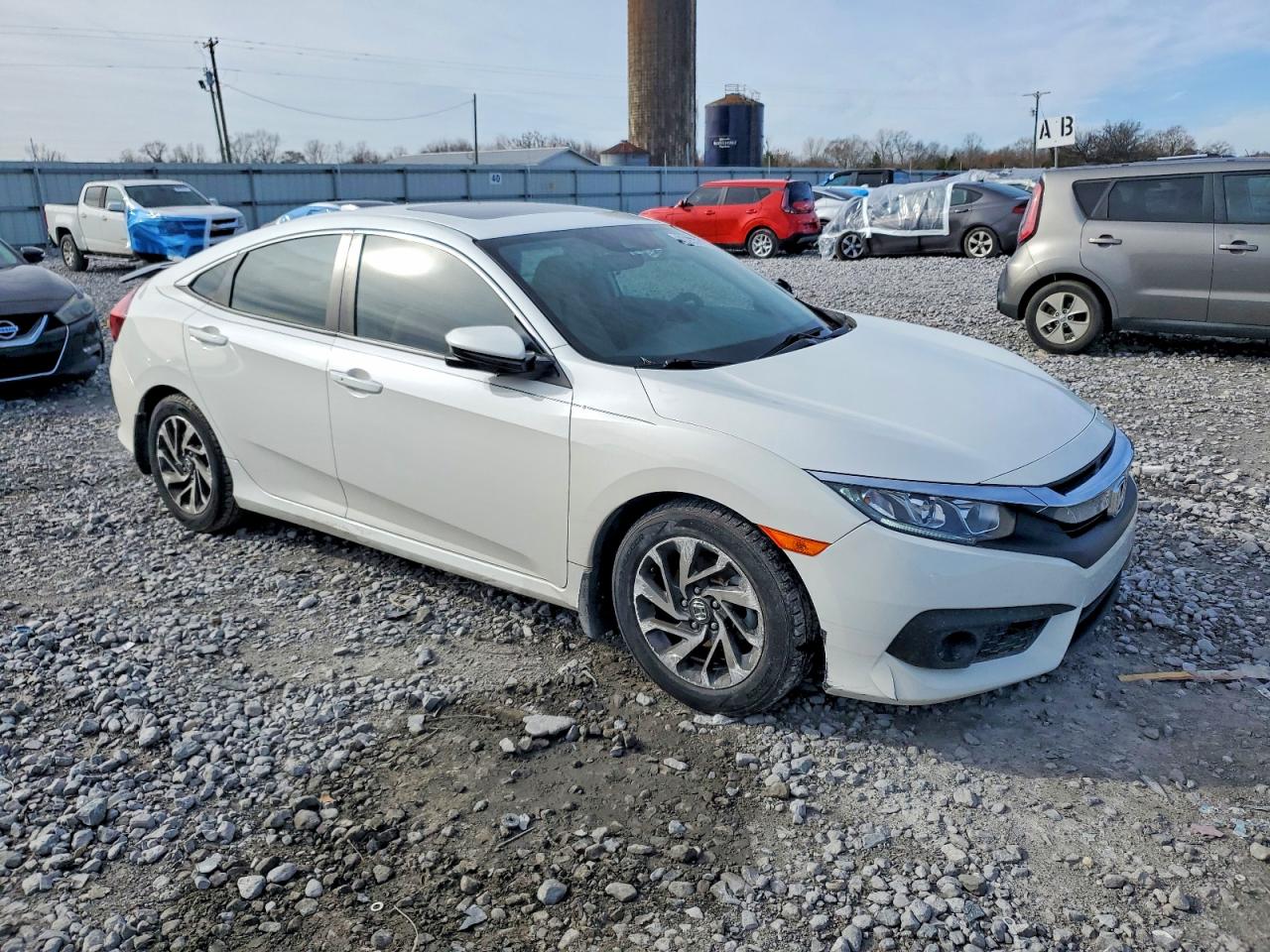 2017 HONDA CIVIC EX photo 4