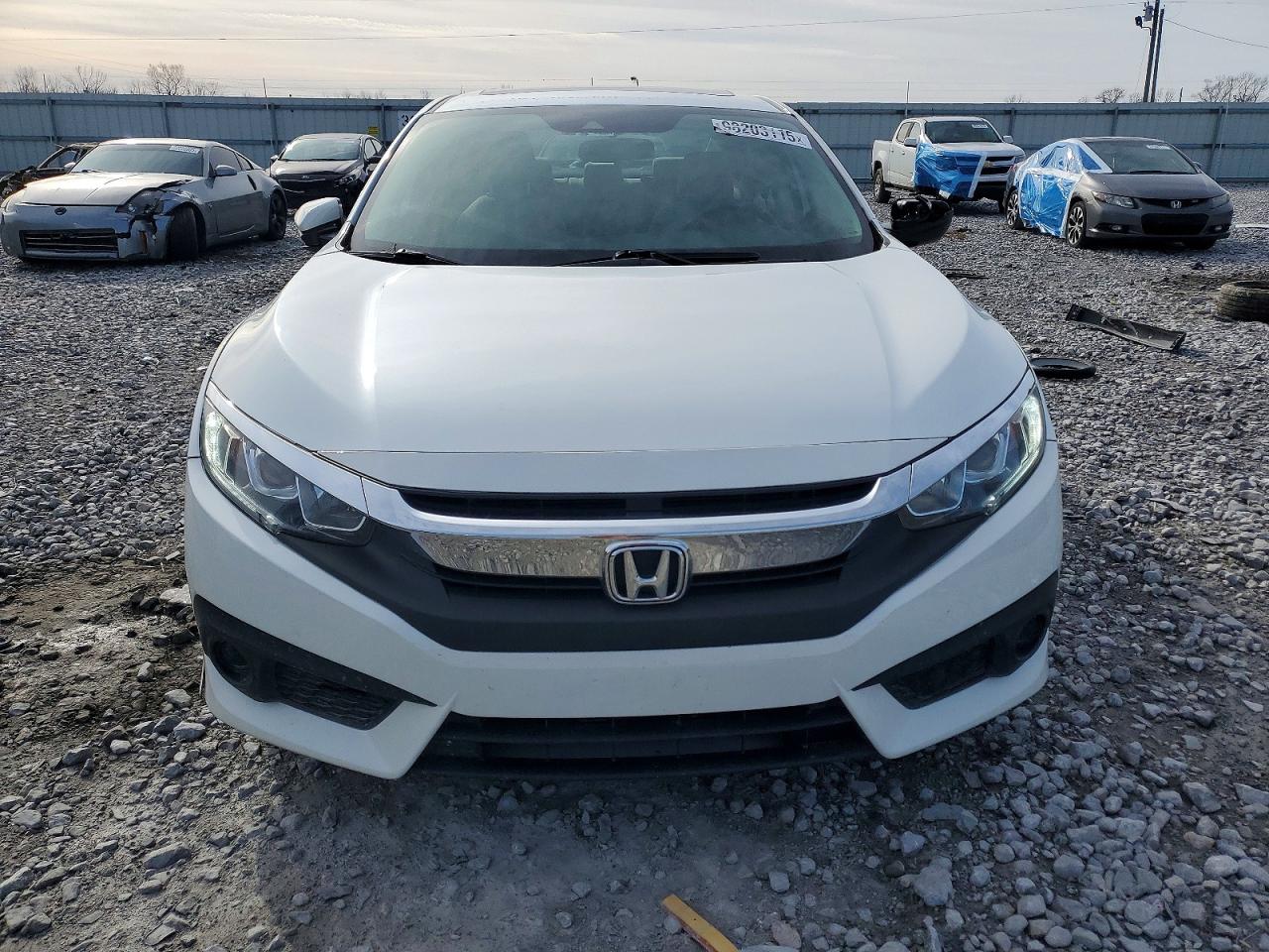 2017 HONDA CIVIC EX photo 5