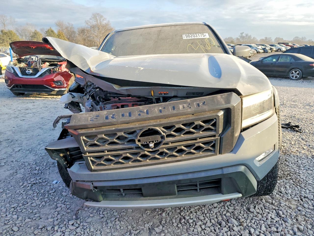 2024 NISSAN FRONTIER S photo 5