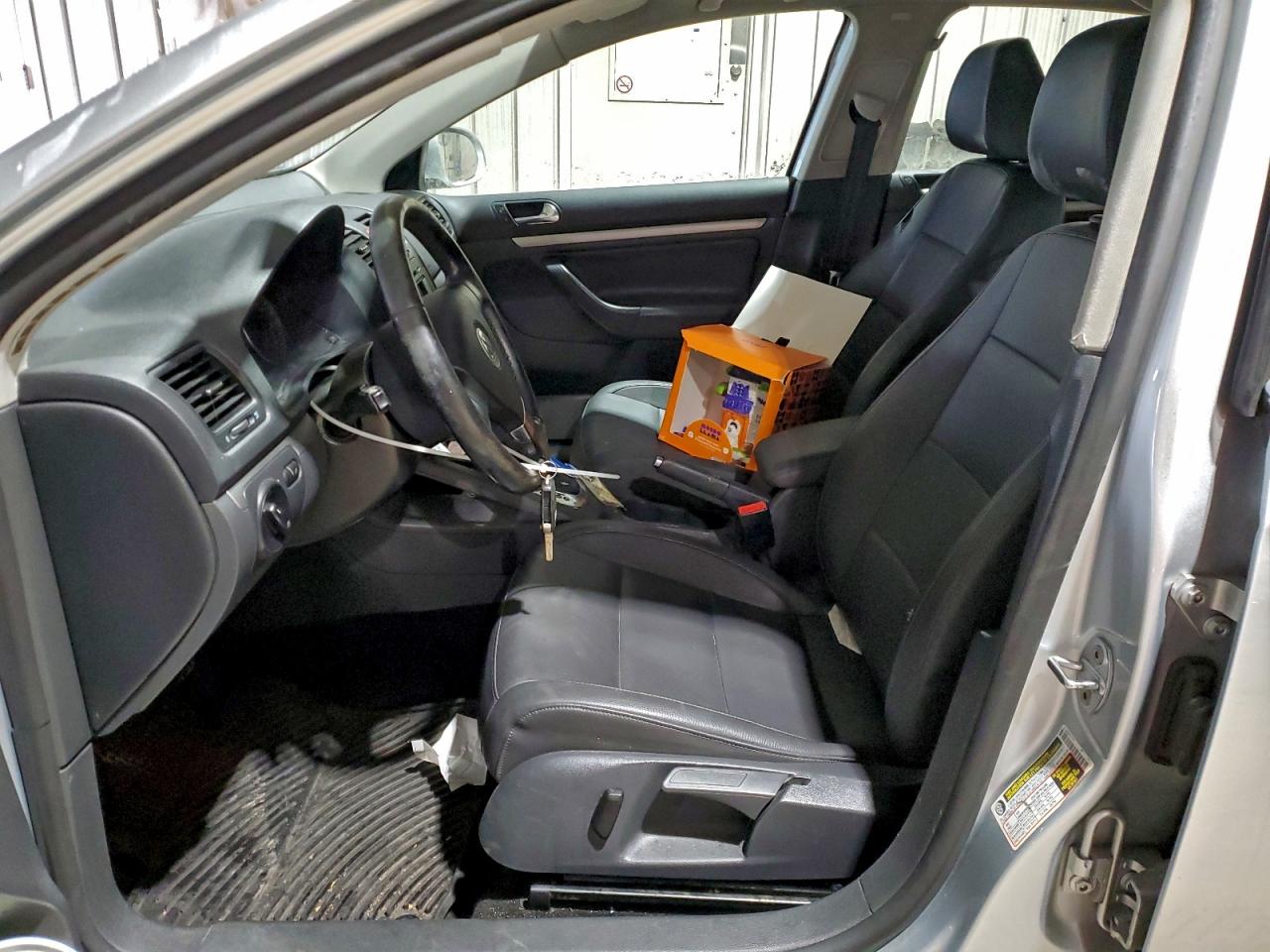 2009 VOLKSWAGEN JETTA SE photo 7