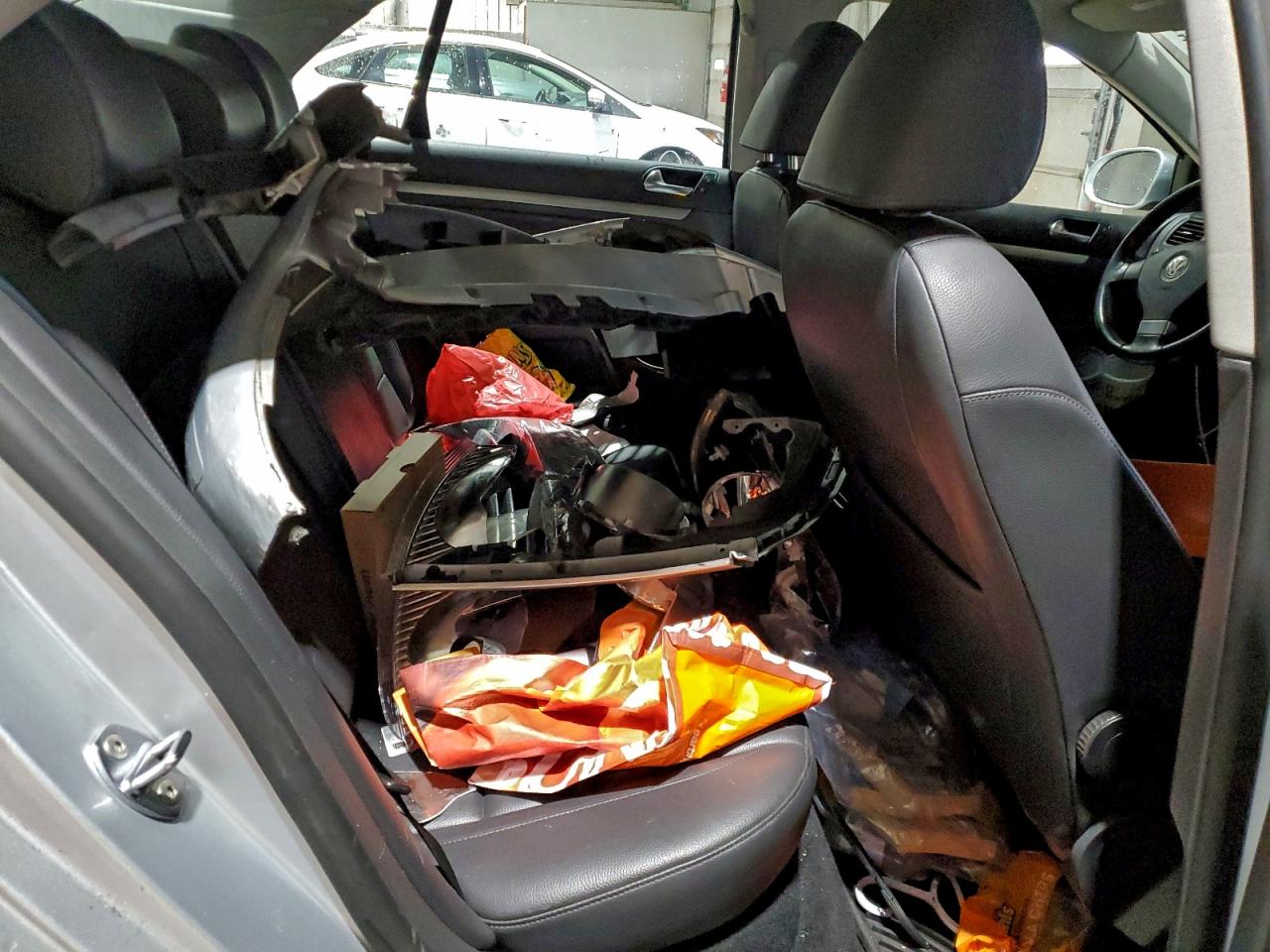 2009 VOLKSWAGEN JETTA SE photo 10