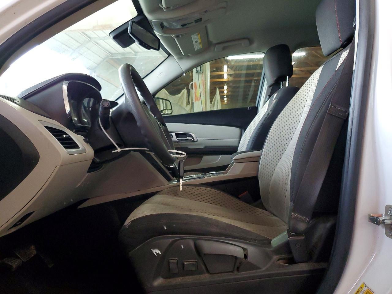 2015 GMC TERRAIN SLE photo 7