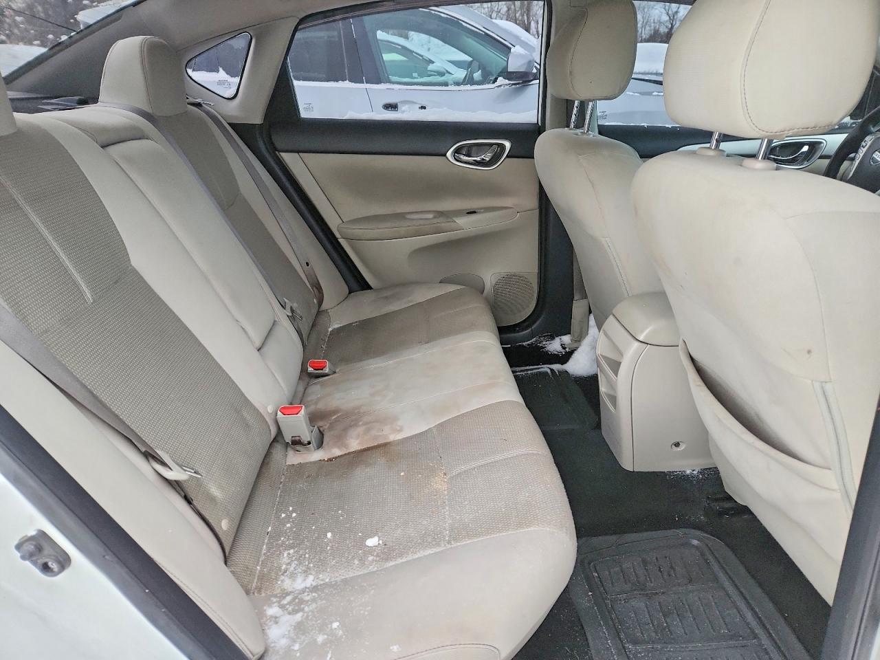 2015 NISSAN SENTRA S photo 10