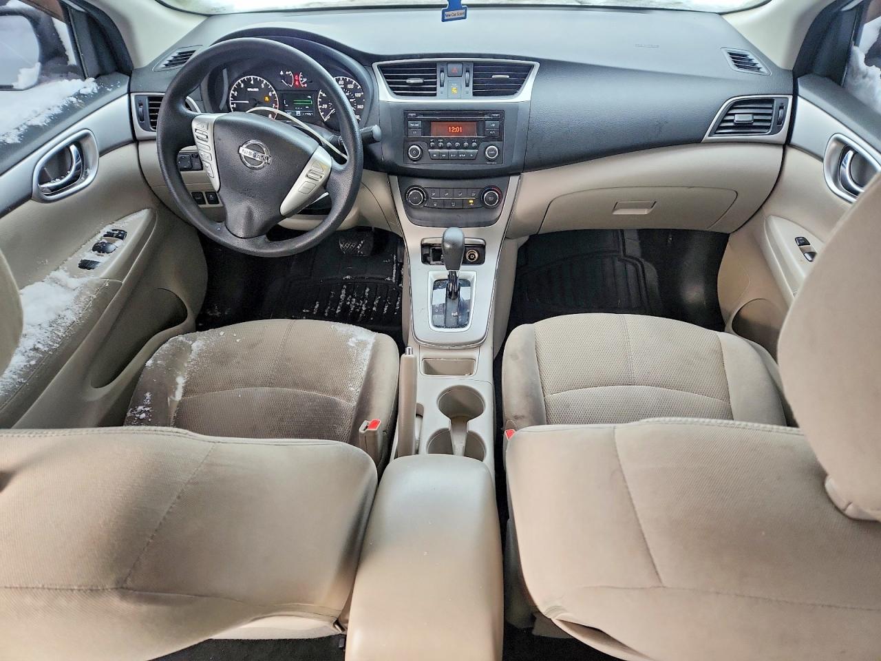 2015 NISSAN SENTRA S photo 8