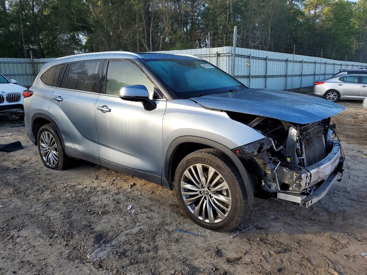 2021 TOYOTA HIGHLANDER PLATINUM photo 4