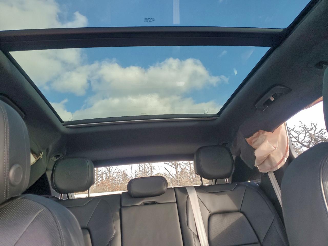 2022 PORSCHE CAYENNE photo 10