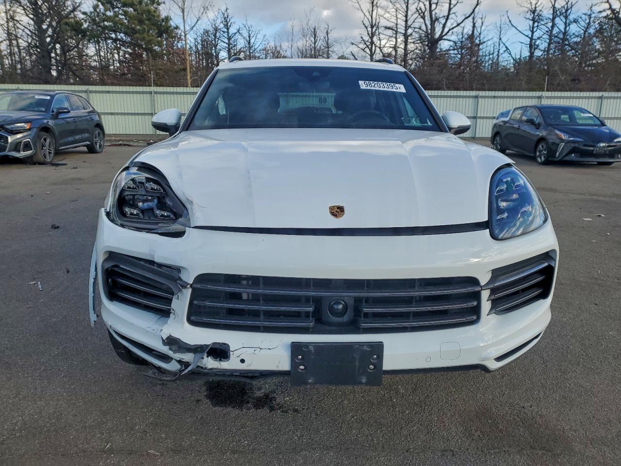 2022 PORSCHE CAYENNE photo 5