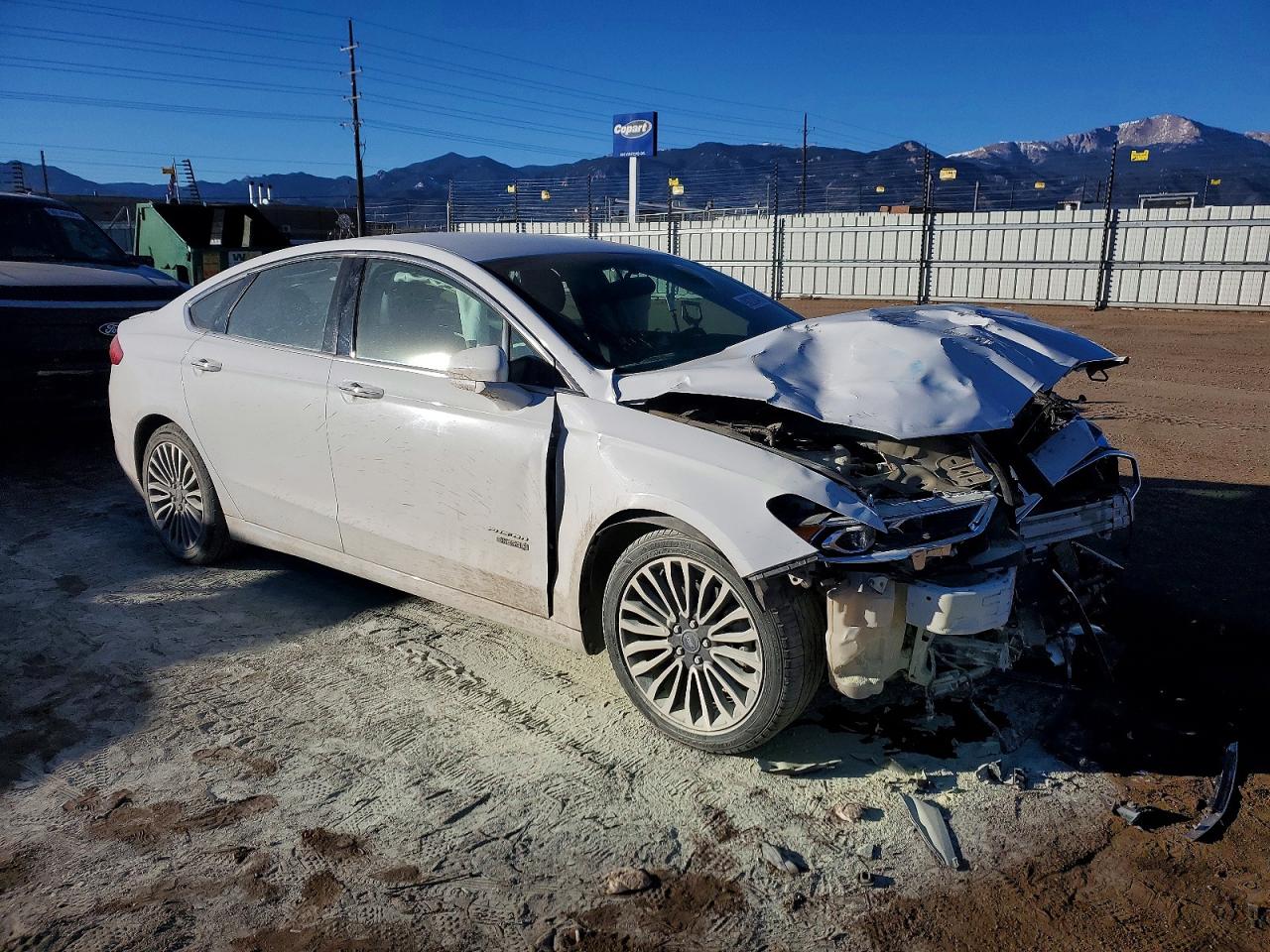 2017 FORD FUSION TITANIUM PHEV photo 4
