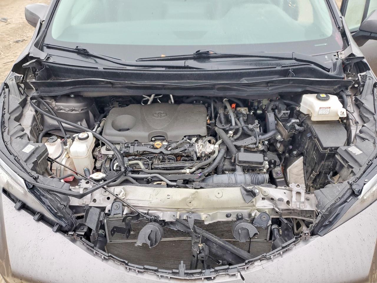 2022 TOYOTA SIENNA LE photo 12
