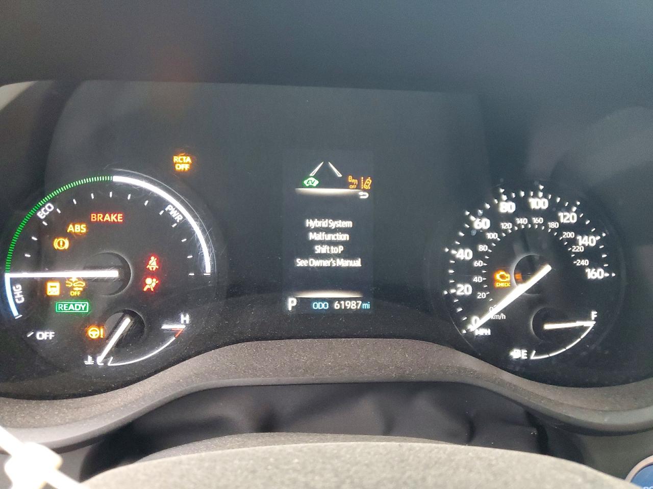 2022 TOYOTA SIENNA LE photo 9