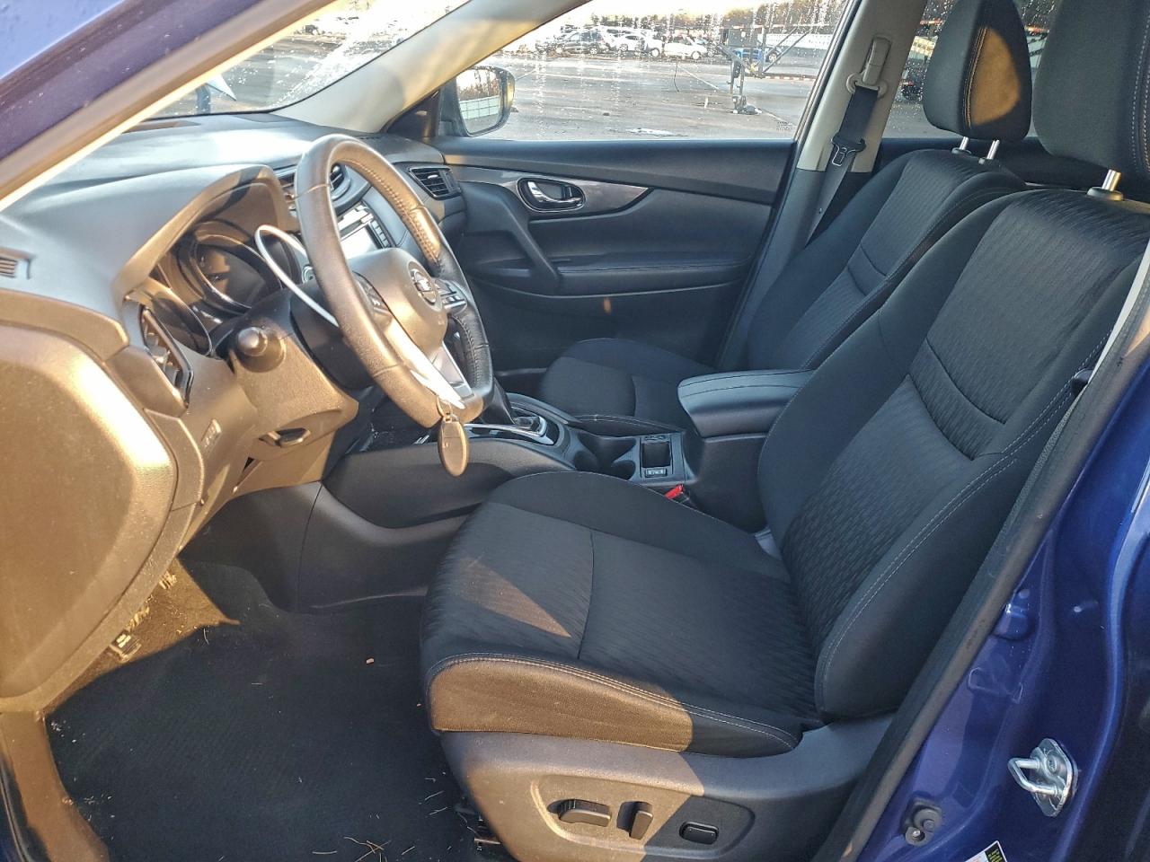 2020 NISSAN ROGUE S photo 19