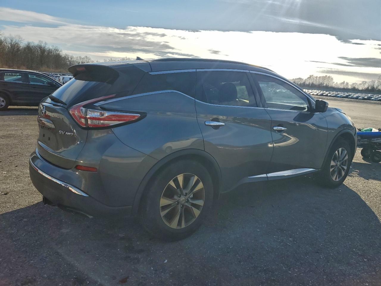 2015 NISSAN MURANO S photo 5
