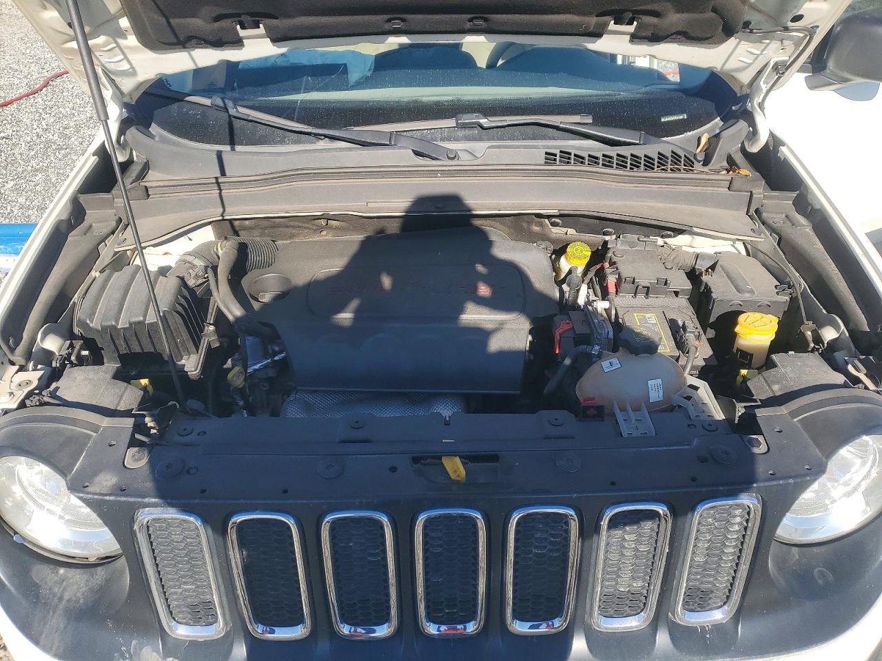 2017 JEEP RENEGADE SPORT photo 31