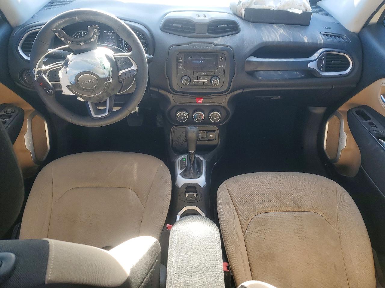 2017 JEEP RENEGADE SPORT photo 22