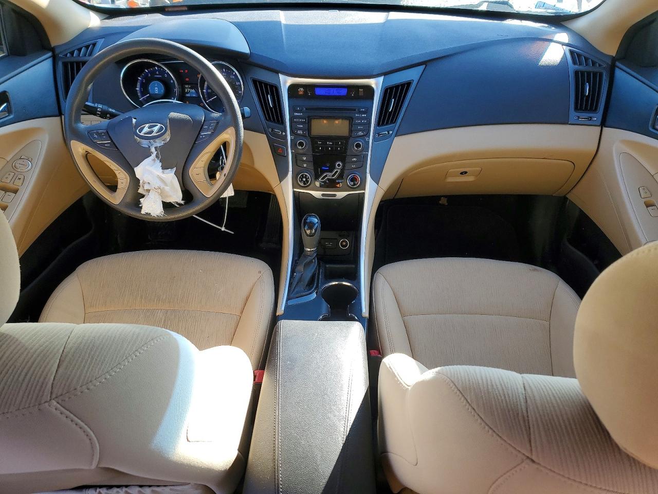 2013 HYUNDAI SONATA GLS photo 8