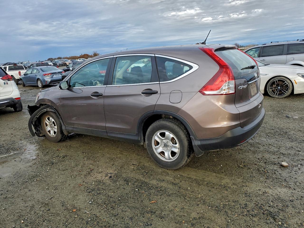 2014 HONDA CR-V LX photo 2