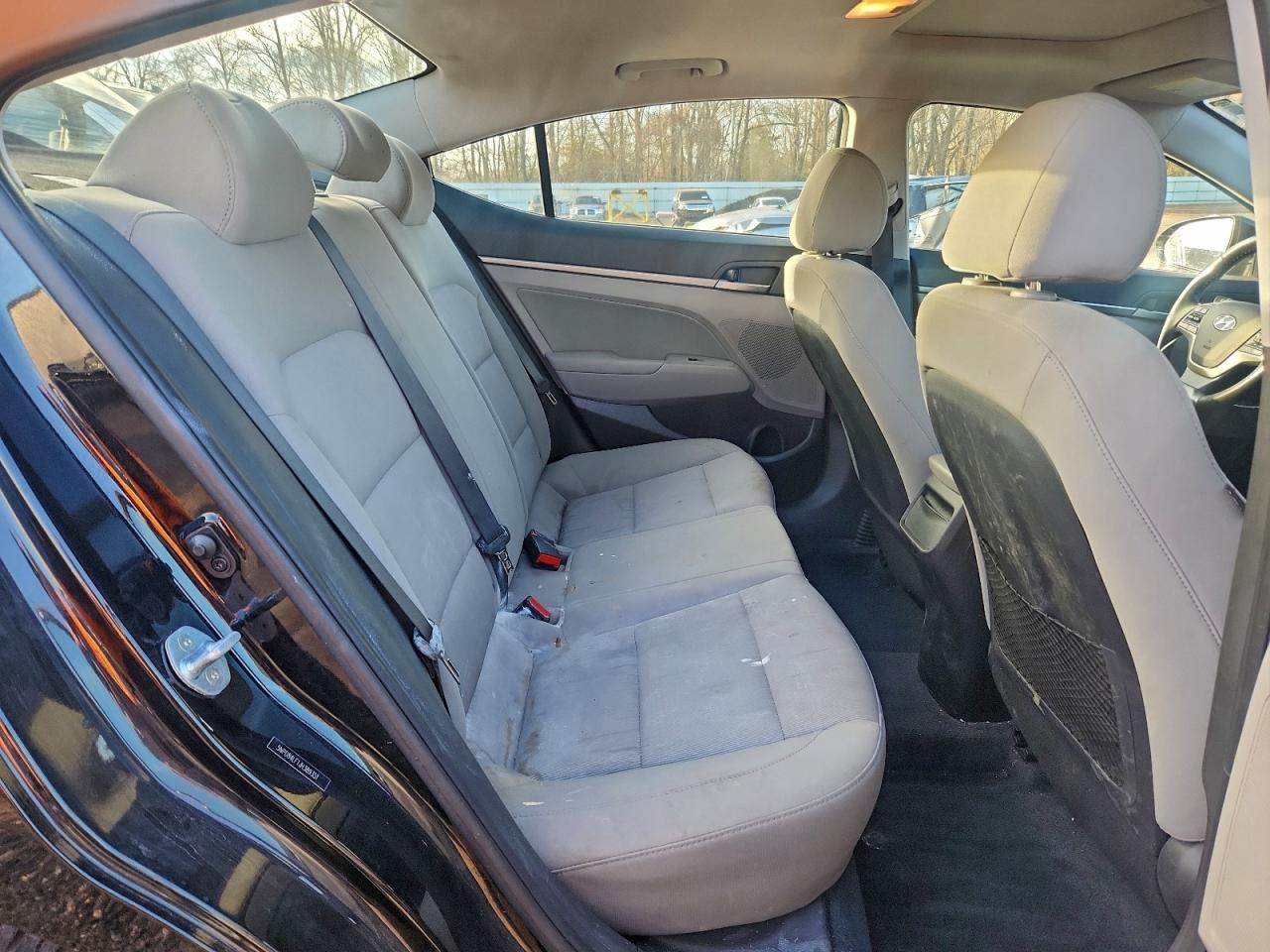 2018 HYUNDAI ELANTRA SEL photo 10