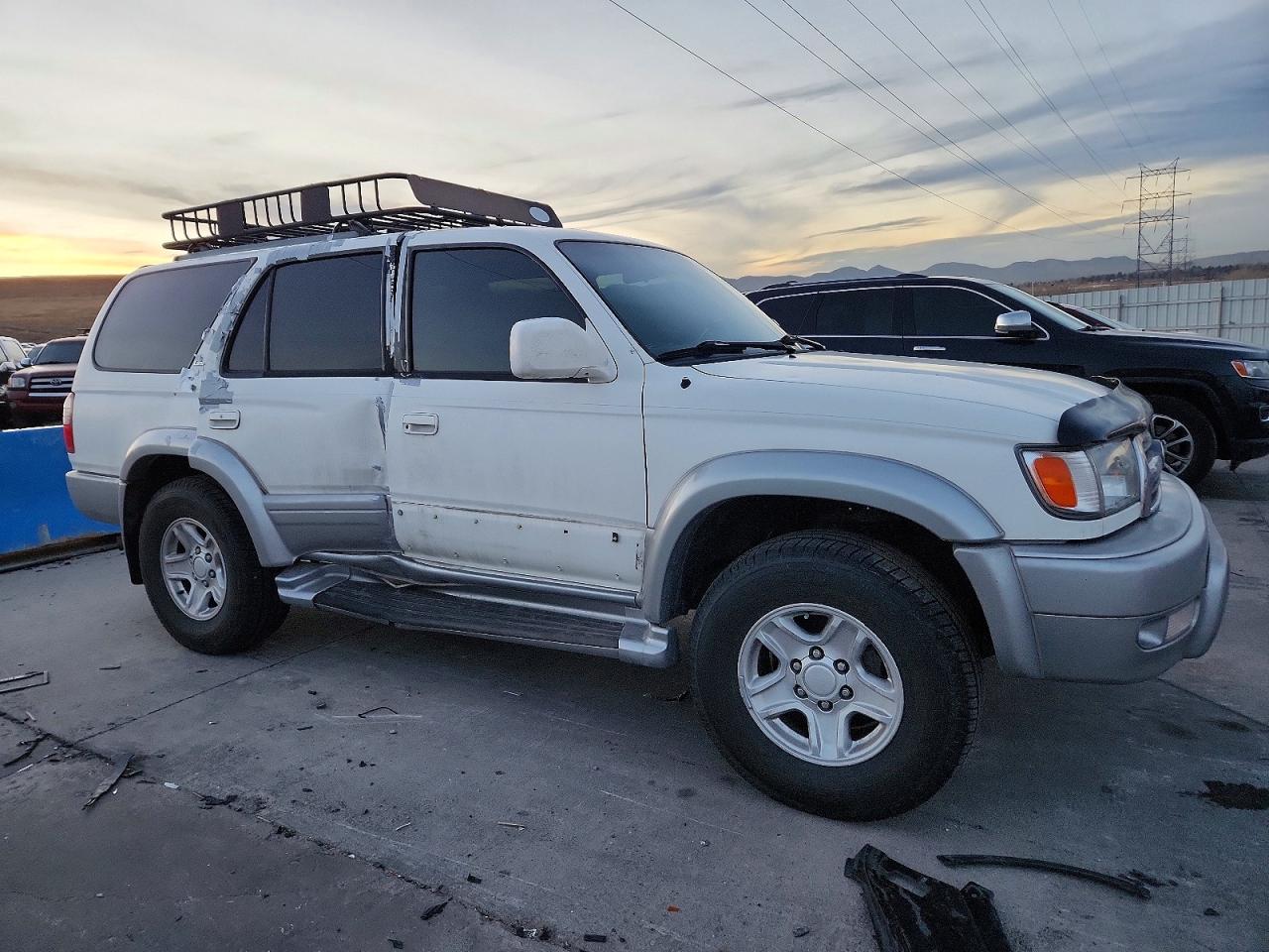 2000 TOYOTA 4RUNNER LIMITED photo 4